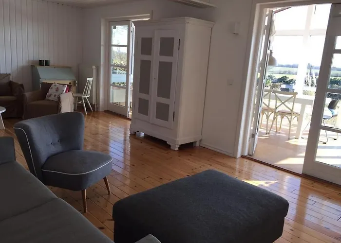 Semesterbostad Strandgut